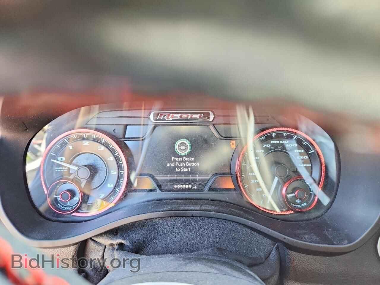 2019 RAM 1500 - VIN: 1C6SRFLT4KN721748 - Фото 9