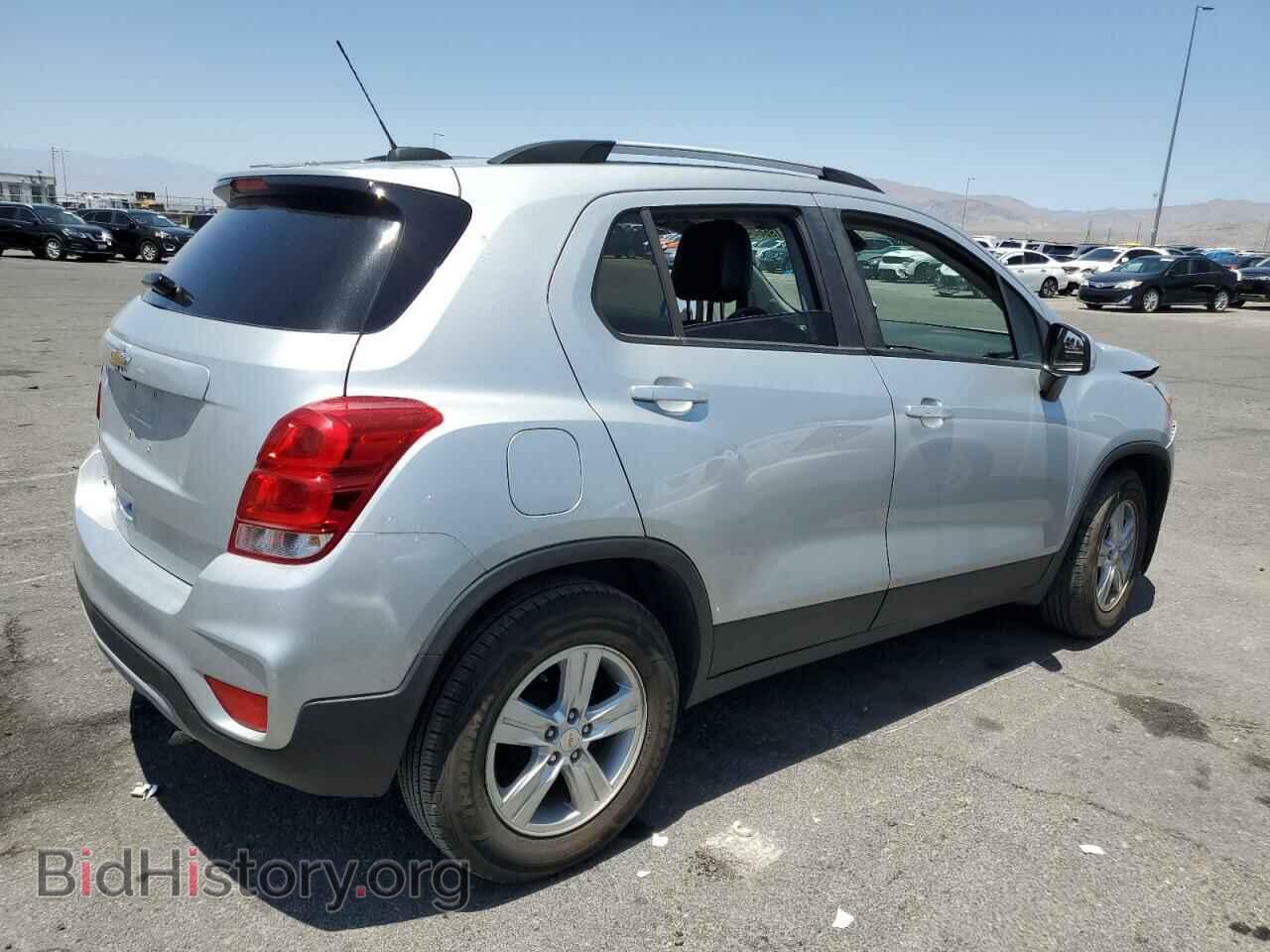 2021 CHEVROLET TRAX - VIN: KL7CJLSB0MB336135 - Фото 3