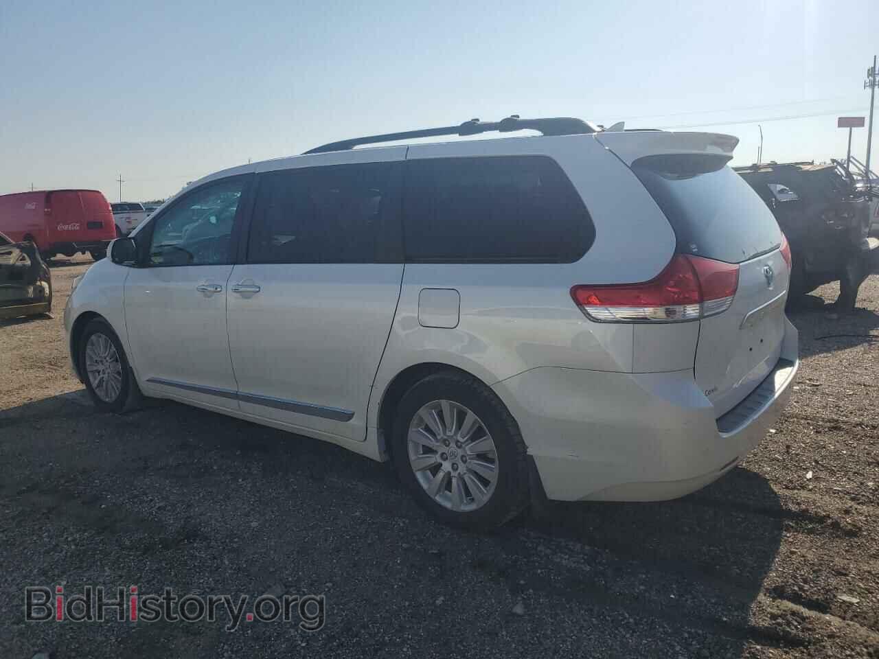 2012 TOYOTA All Models - VIN: 5TDYK3DC8CS207935 - Фото 2
