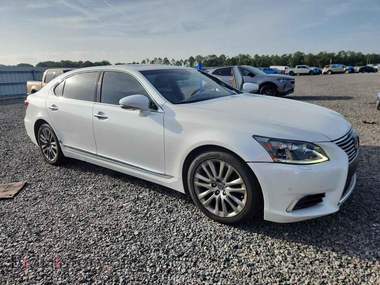 2013 LEXUS LS460 - VIN: JTHGL5EF6D5047945 - Photo 4