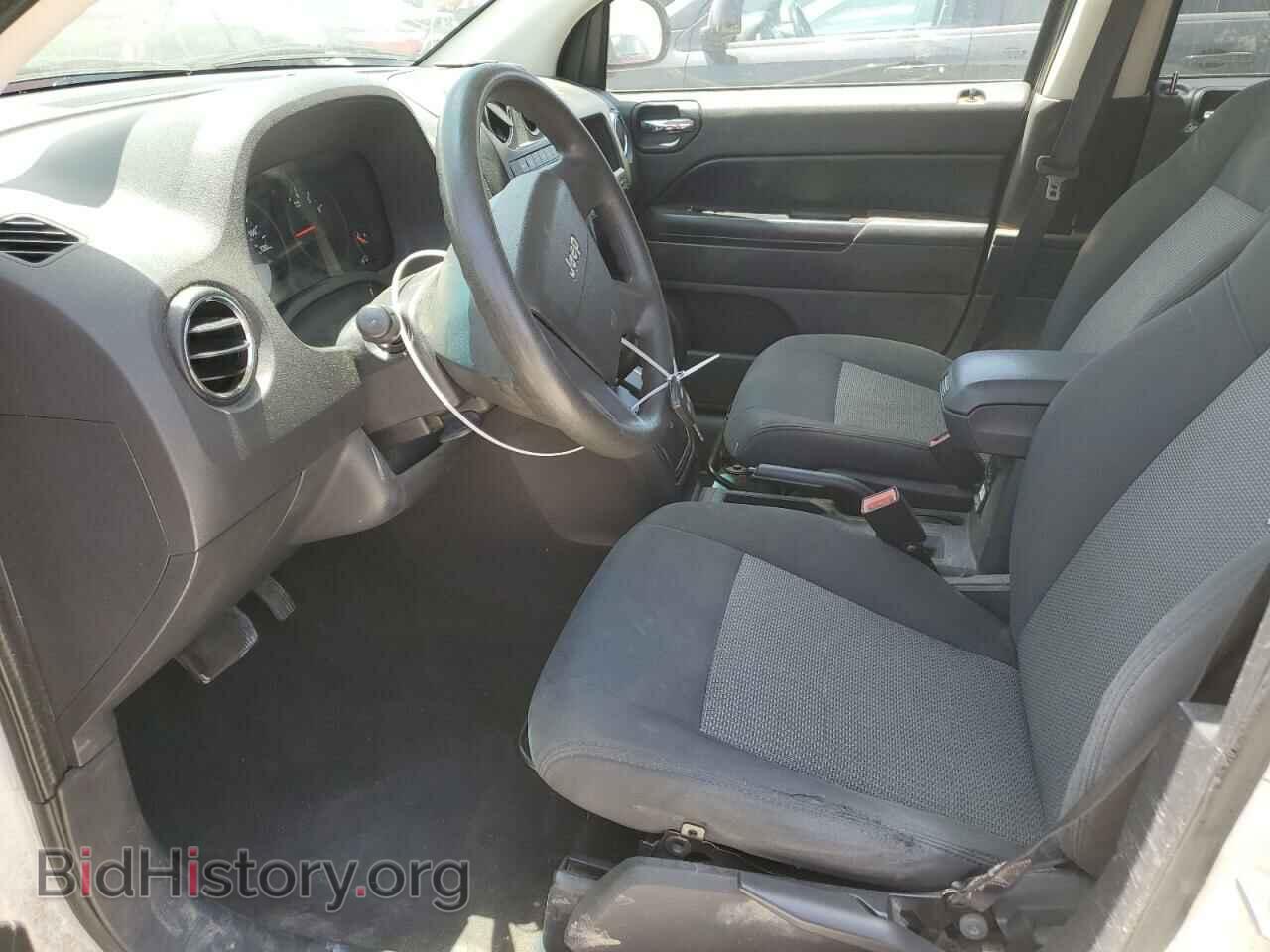 2009 JEEP COMPASS - VIN: 1J4FT47B59D189048 - Фото 7