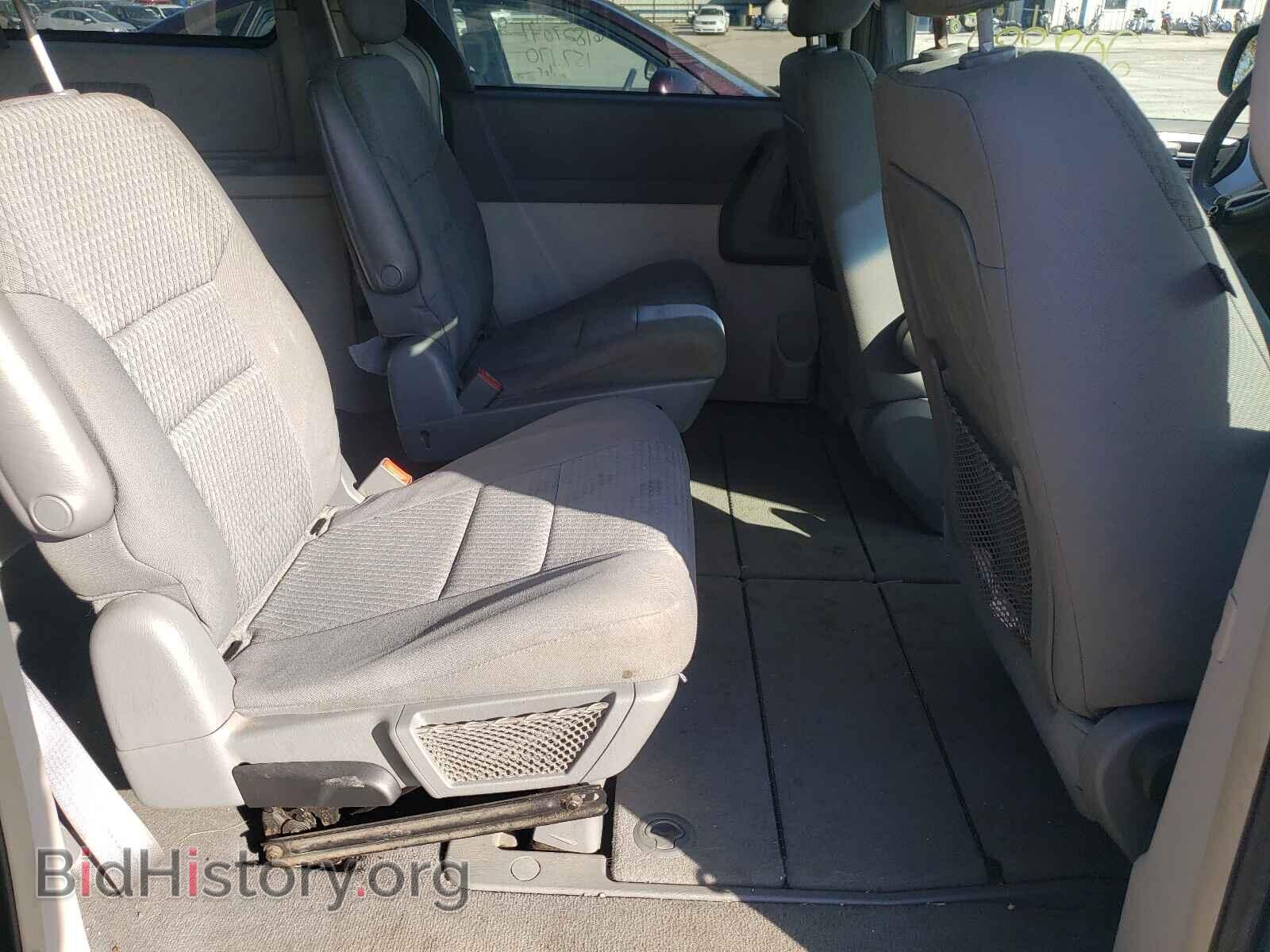 2009 CHRYSLER MINIVAN - VIN: 2A8HR54189R587164 - Photo 6
