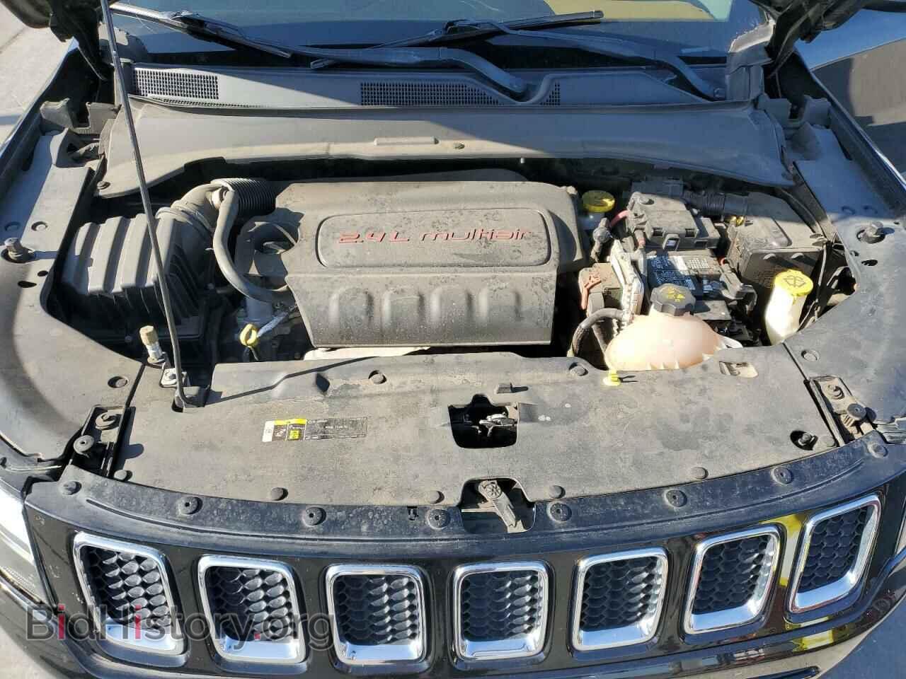 2018 JEEP COMPASS - VIN: 3C4NJCBB6JT285892 - Фото 12
