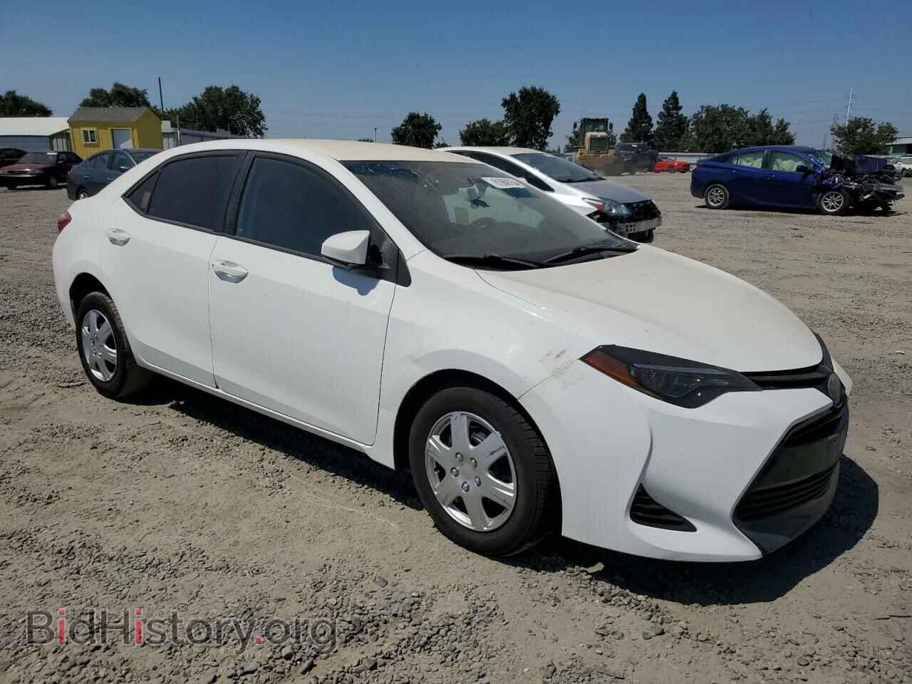 2017 TOYOTA COROLLA - VIN: 2T1BURHE8HC957222 - Фото 4
