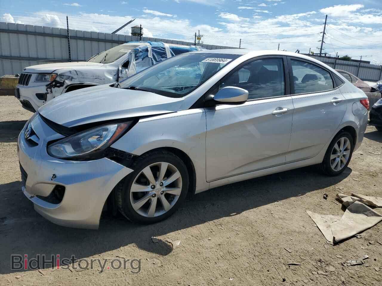Фотография KMHCU4AE2DU577335 - HYUNDAI ACCENT 2013
