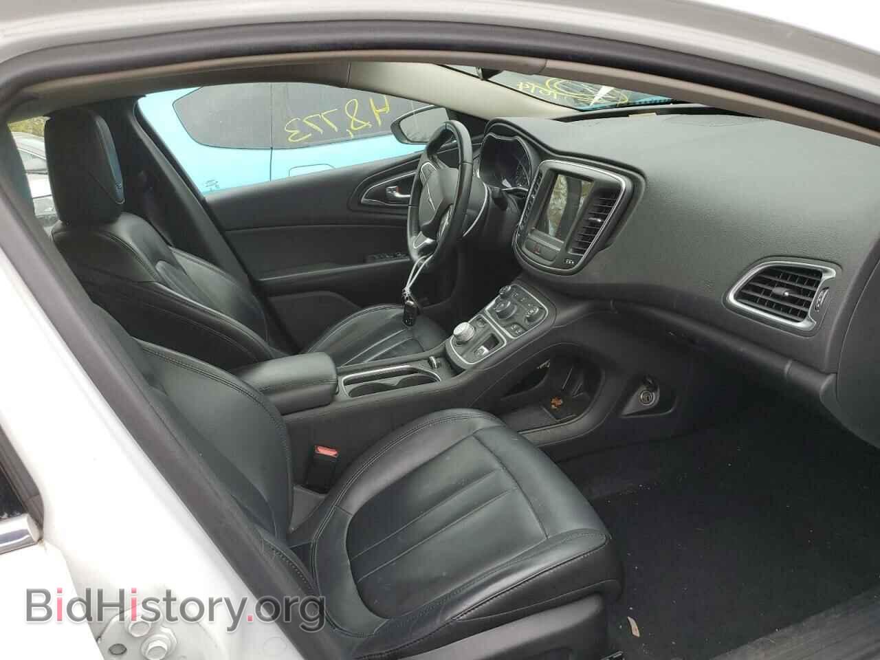 2016 CHRYSLER 200 - VIN: 1C3CCCAB8GN188323 - Фото 5