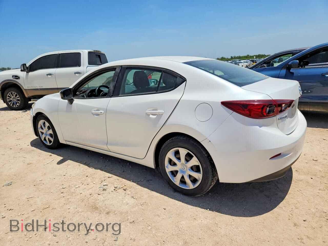 2016 MAZDA 3 - VIN: 3MZBM1T73GM324141 - Photo 2