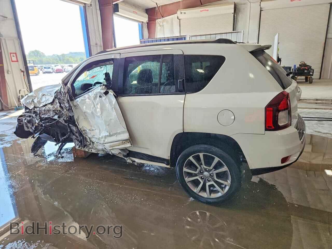 2014 JEEP COMPASS - VIN: 1C4NJCCB3ED877115 - Photo 2