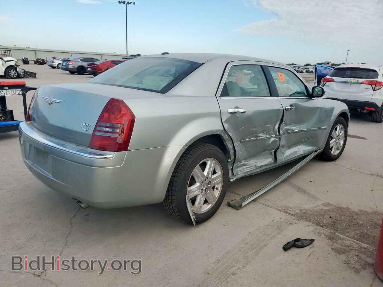 2006 CHRYSLER 300 - VIN: 2C3KK63H96H413261 - Фото 3