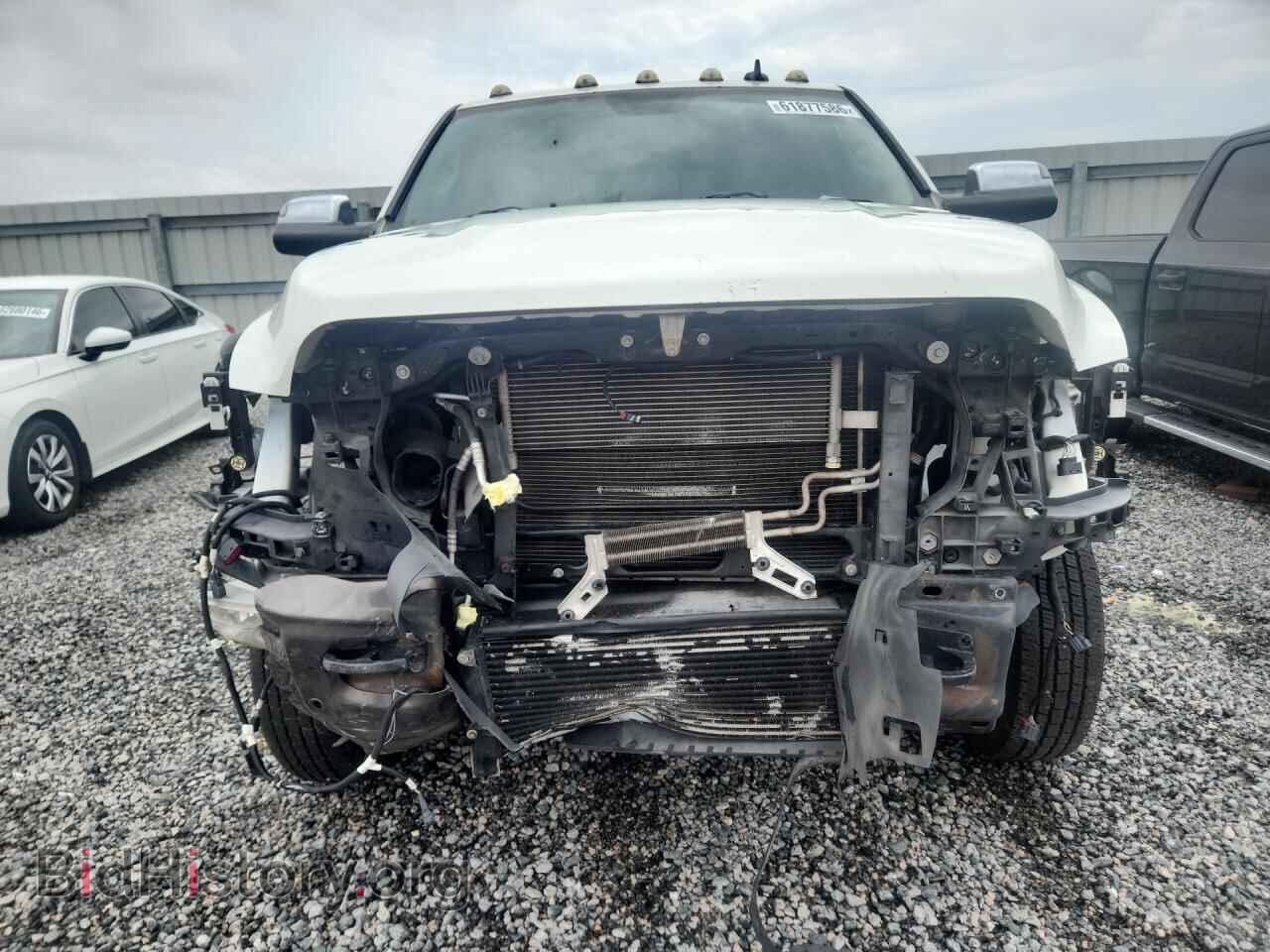 2017 RAM 3500 - VIN: 3C63RRNL8HG743711 - Photo 5