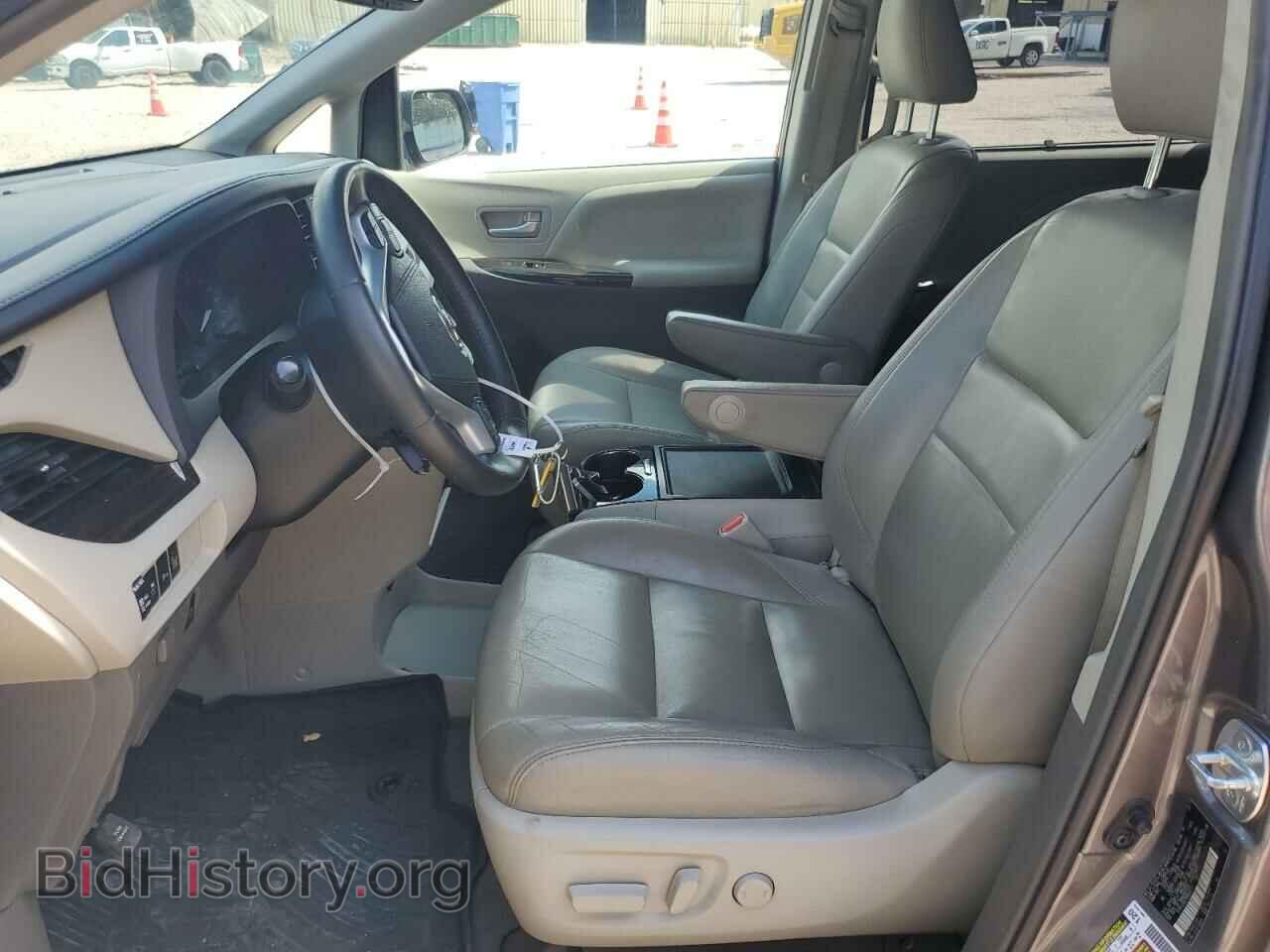 2017 TOYOTA All Models - VIN: 5TDYZ3DC7HS893131 - Фото 7