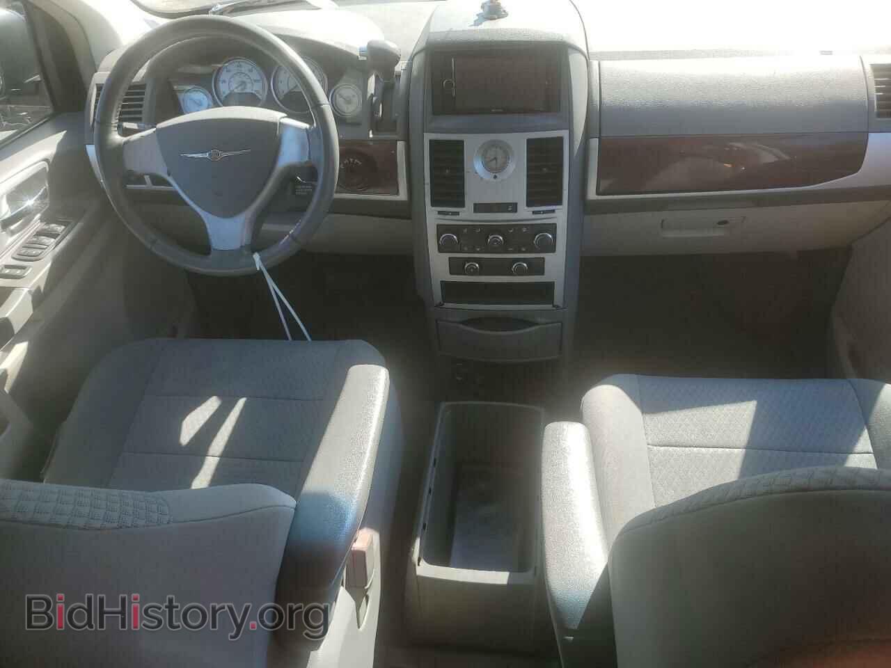 2010 CHRYSLER MINIVAN - VIN: 2A4RR5D18AR270902 - Photo 8