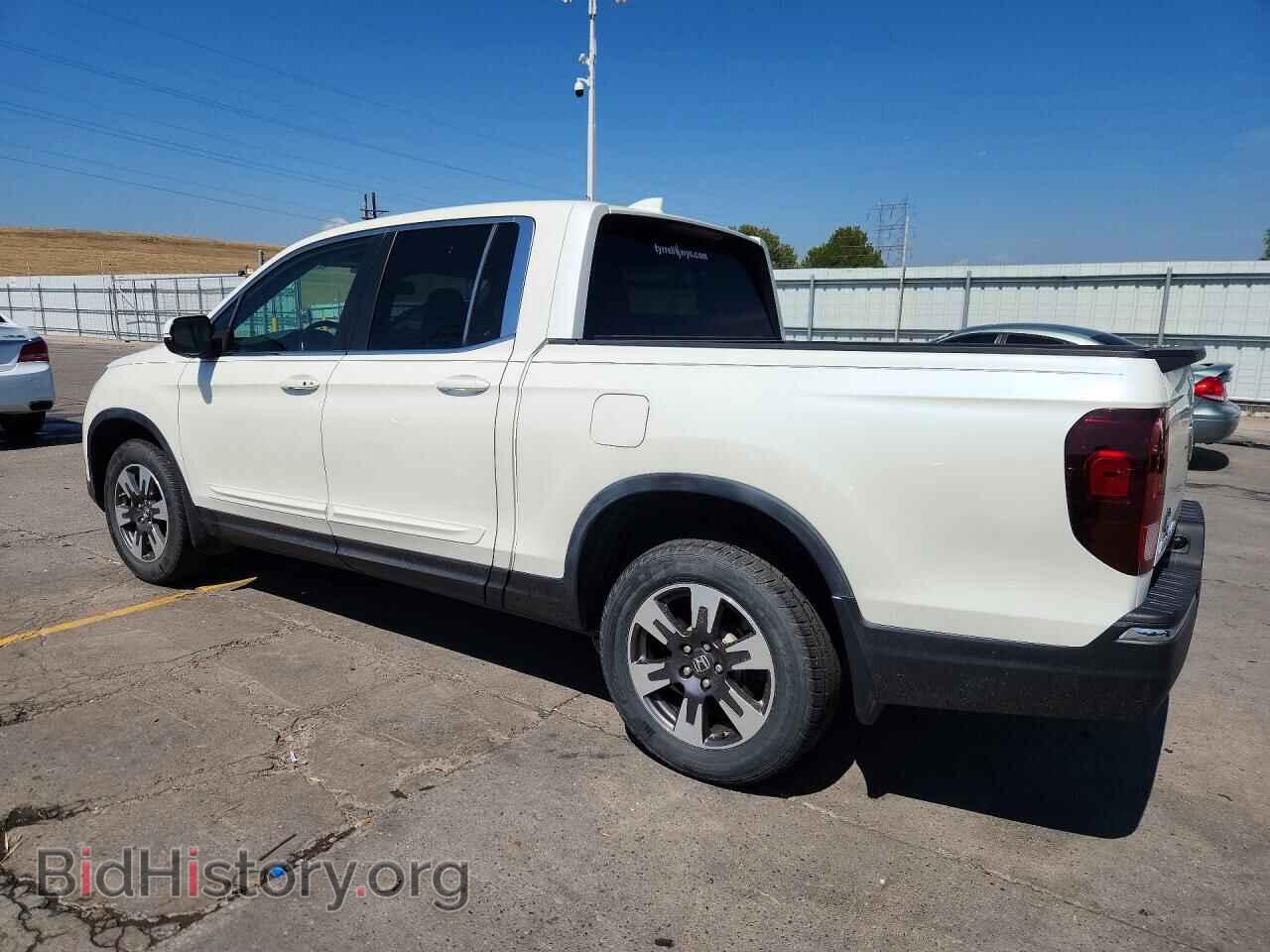 2017 HONDA RIDGELINE - VIN: 5FPYK3F62HB002931 - Photo 2