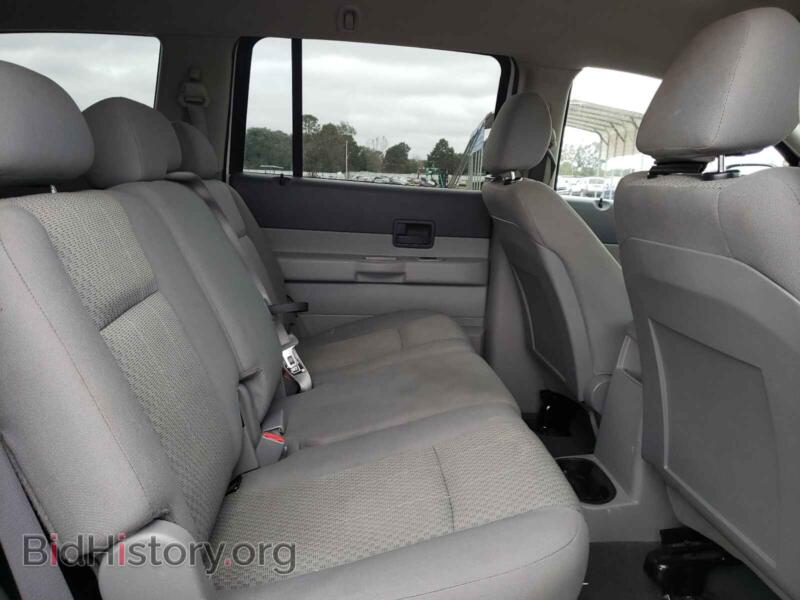 2007 Dodge DURANGO (VIN 1D8HB38P37F537213) — photo 6 of 10