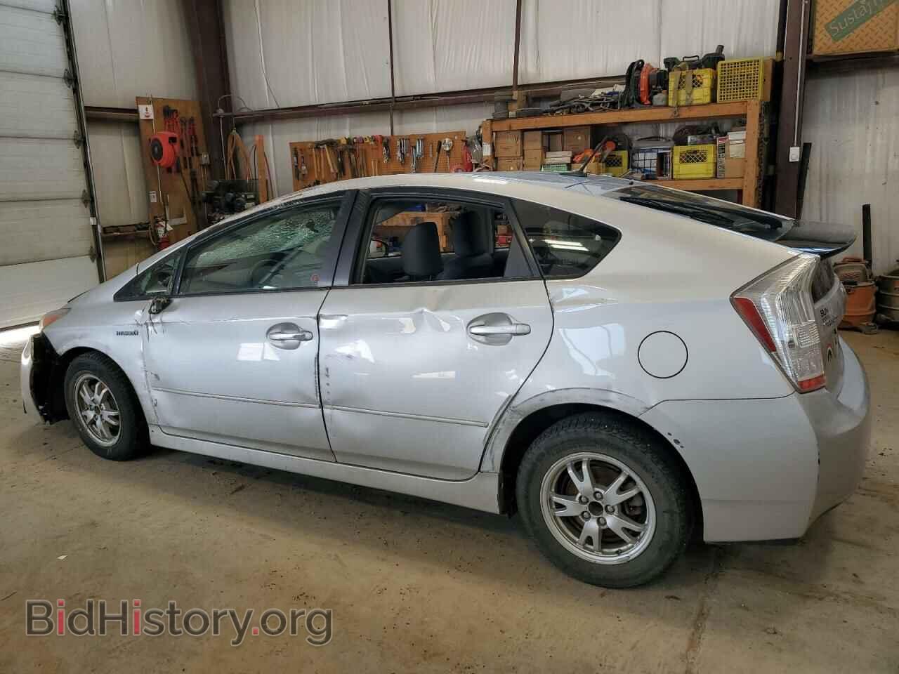 2011 TOYOTA PRIUS - VIN: JTDKN3DU2B0260878 - Фото 2
