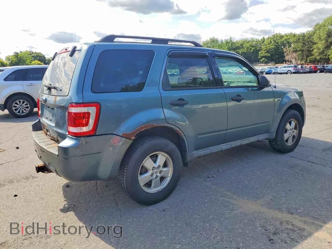 2010 FORD ESCAPE - VIN: 1FMCU9D73AKB61554 - Фото 3