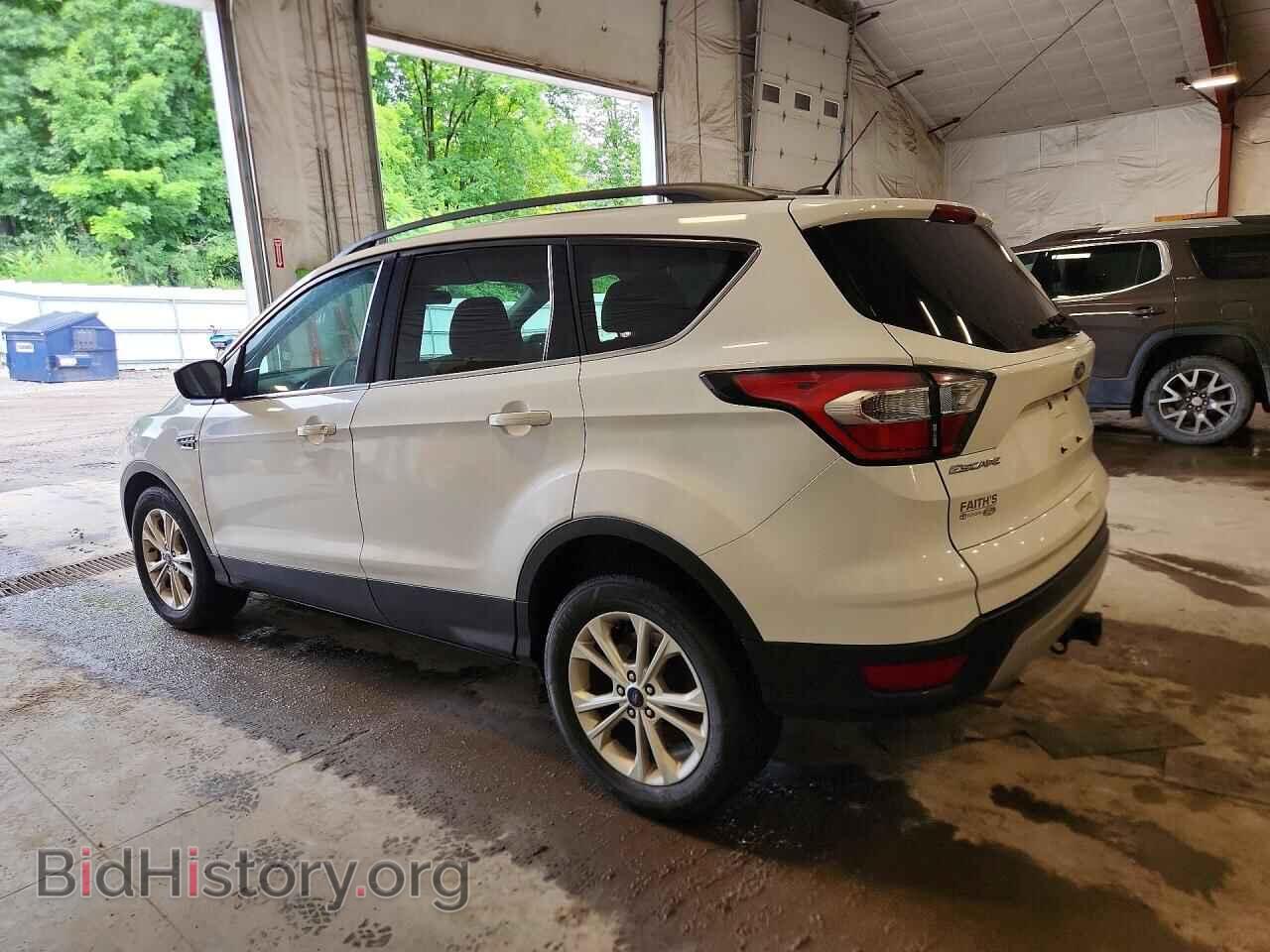 2017 FORD ESCAPE - VIN: 1FMCU9GD4HUB64141 - Фото 2