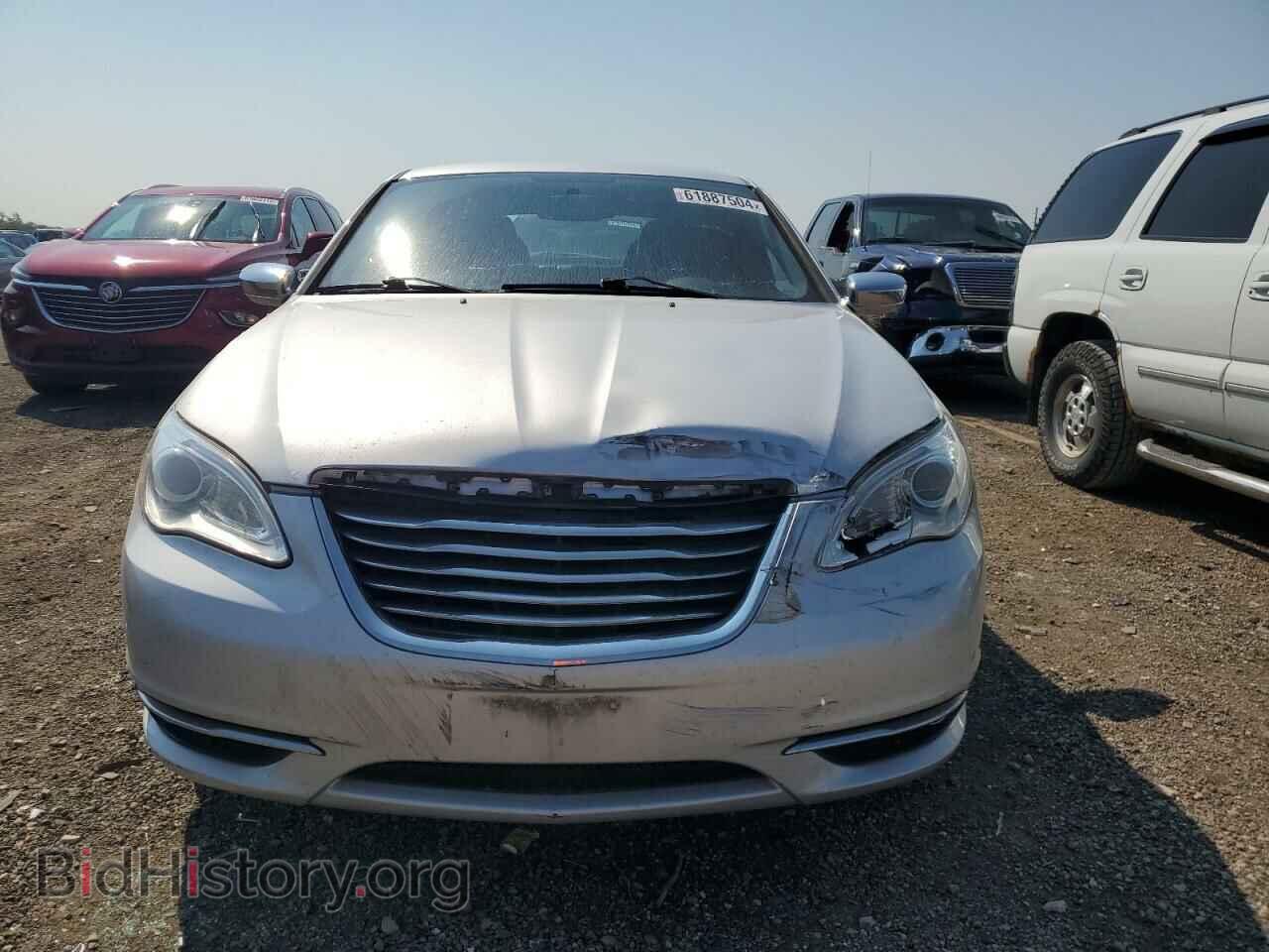 2012 CHRYSLER 200 - VIN: 1C3CCBCB9CN303500 - Фото 5