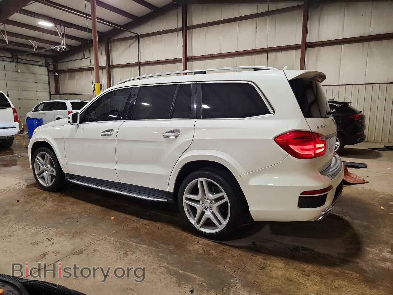2015 MERCEDES-BENZ GL-CLASS - VIN: 4JGDF7DE1FA465089 - Фото 2