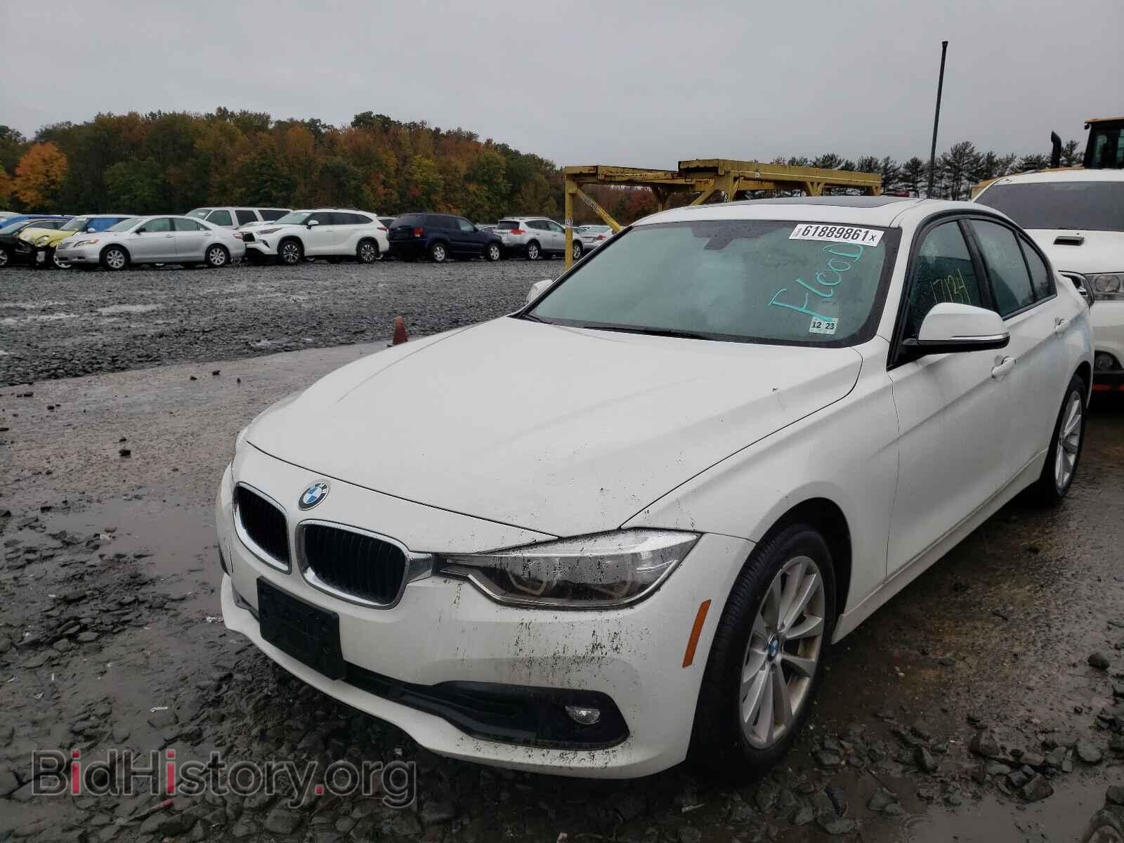 2018 BMW 3 SERIES - VIN: WBA8A3C52JA499708 - Photo 2