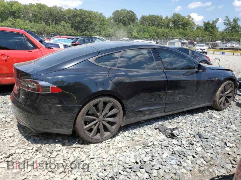 2013 Tesla MODEL S (VIN 5YJSA1DP4DFP13557) — фото 3 из 12
