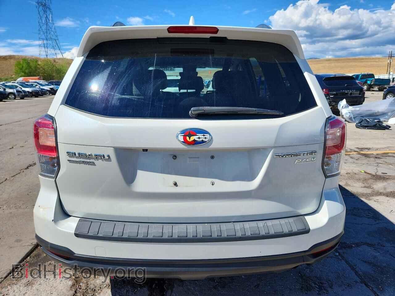 2017 SUBARU FORESTER - VIN: JF2SJAEC6HH402120 - Фото 6