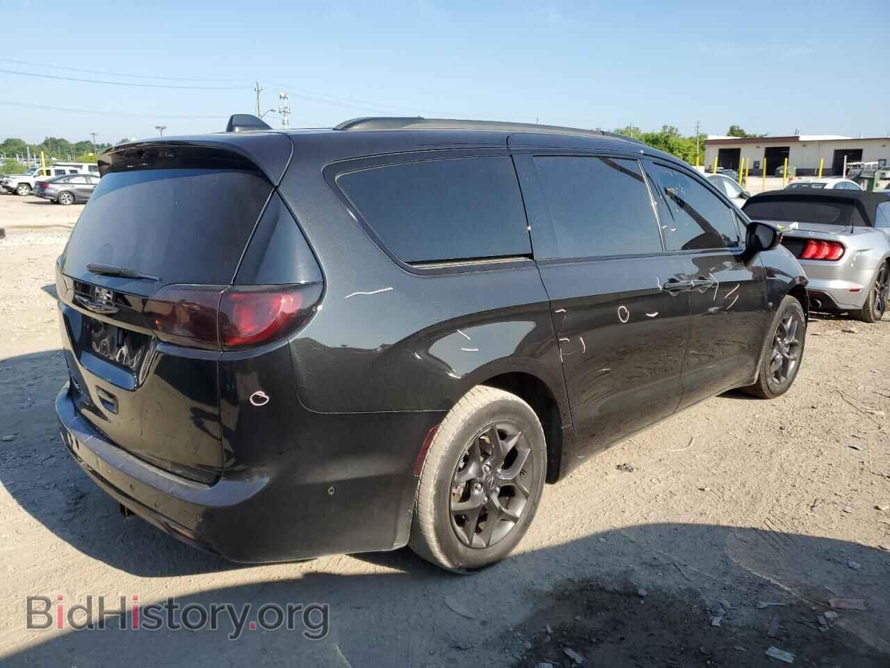 2020 CHRYSLER PACIFICA - VIN: 2C4RC1EG0LR100832 - Photo 3