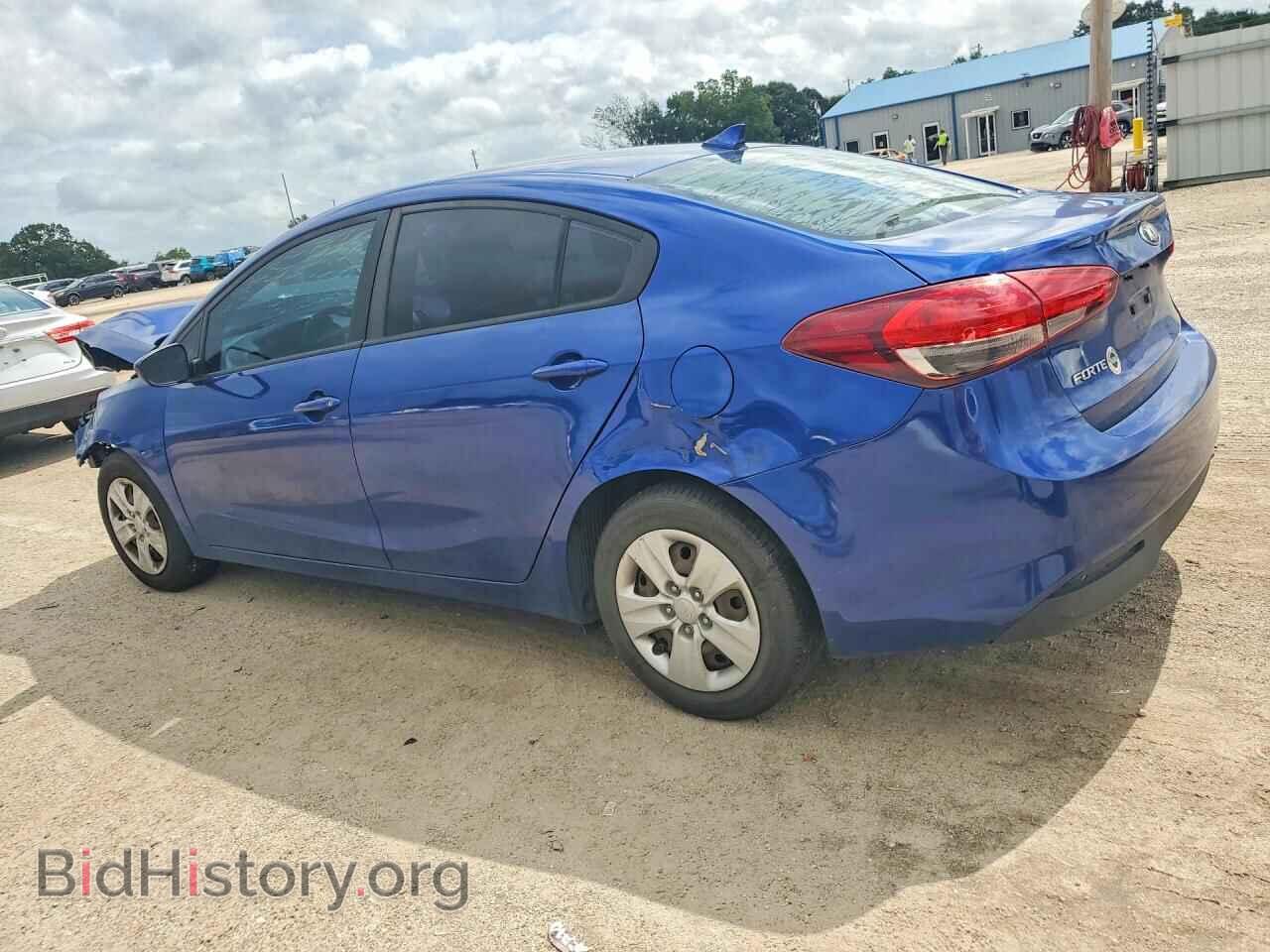 2017 KIA FORTE - VIN: 3KPFK4A74HE089873 - Photo 2
