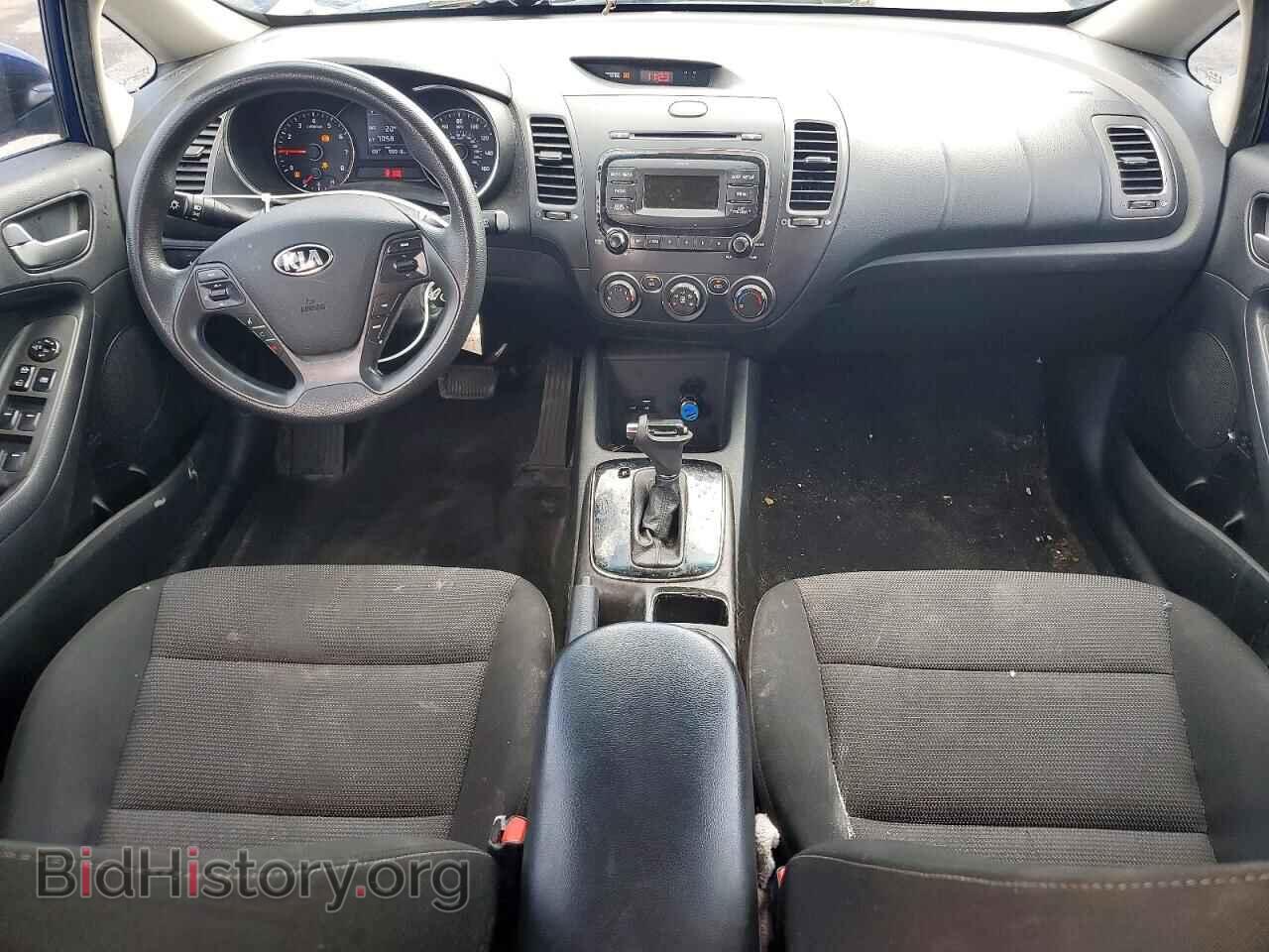 2017 KIA FORTE - VIN: 3KPFK4A74HE089873 - Photo 8