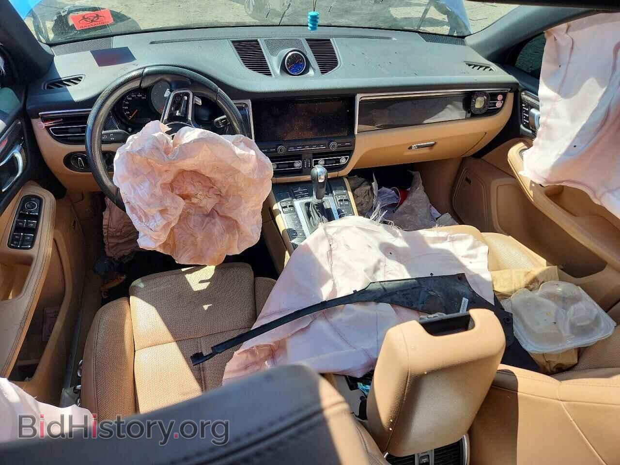 2019 PORSCHE MACAN - VIN: WP1AB2A56KLB32720 - Photo 8