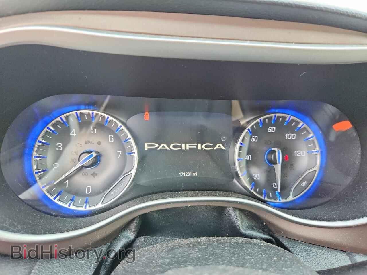 2018 CHRYSLER PACIFICA - VIN: 2C4RC1BG6JR197729 - Фото 9