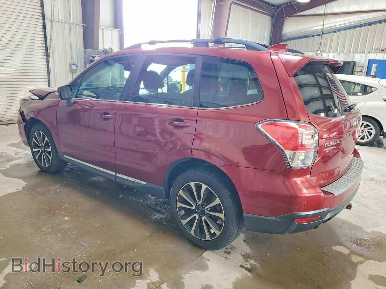 2017 SUBARU FORESTER - VIN: JF2SJGWC5HH592106 - Фото 2