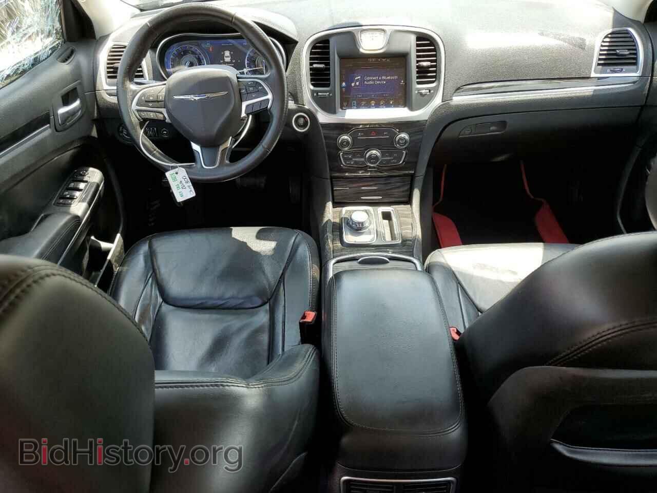 2016 CHRYSLER 300 - VIN: 2C3CCAAG2GH190559 - Фото 8