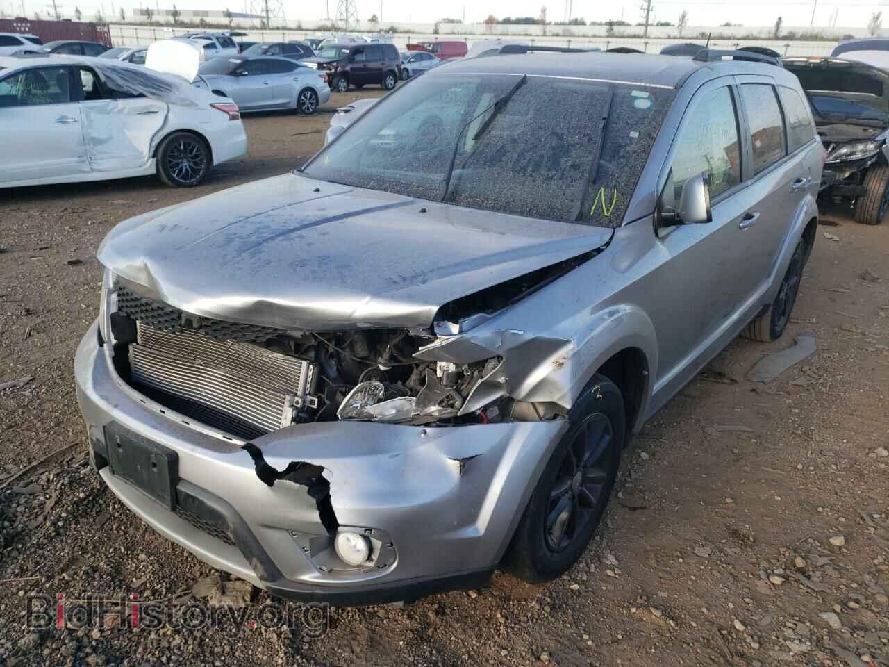 2017 DODGE JOURNEY - VIN: 3C4PDCBG9HT523269 - Фото 2