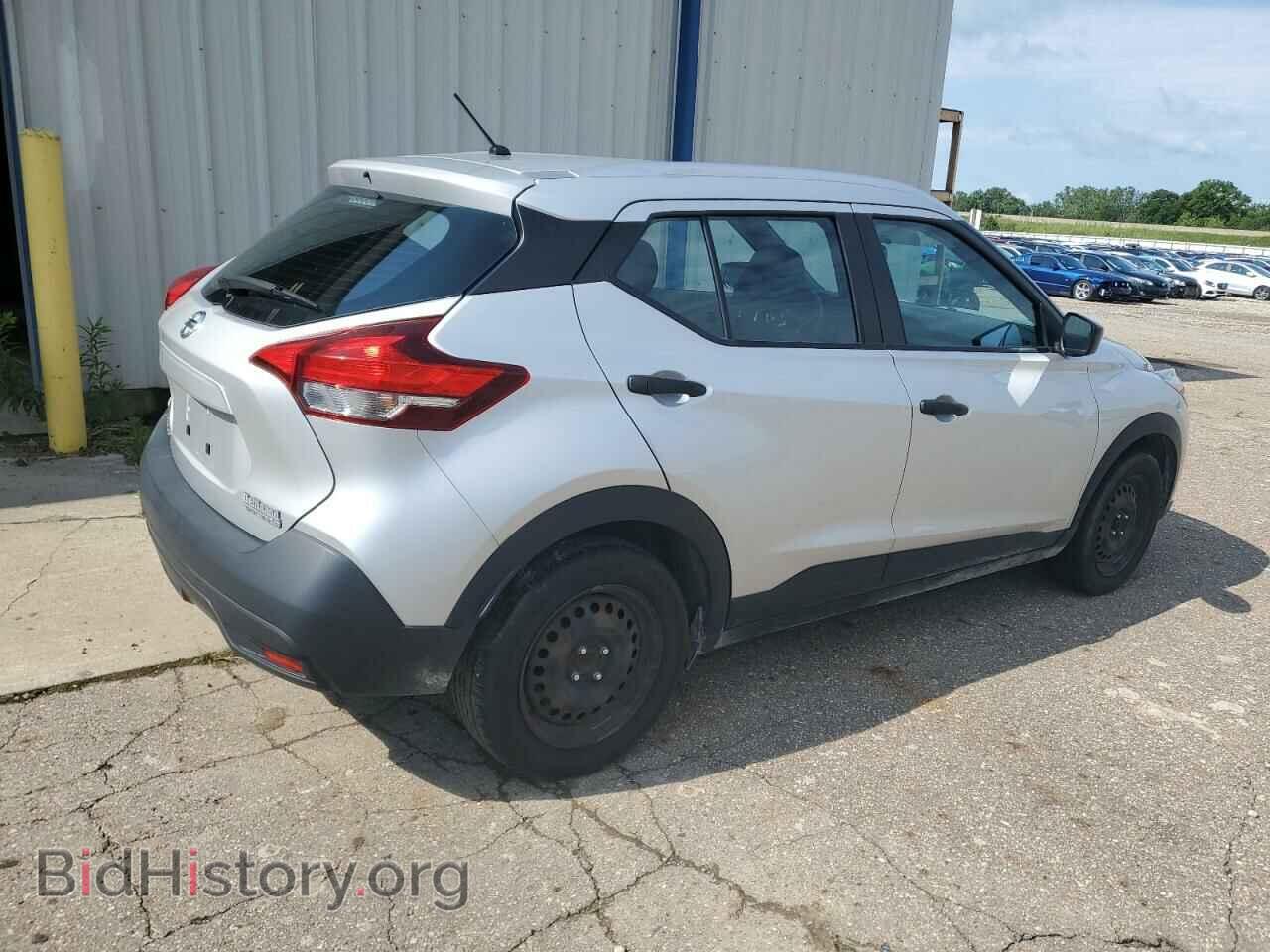 2019 NISSAN KICKS - VIN: 3N1CP5CU3KL557840 - Фото 3