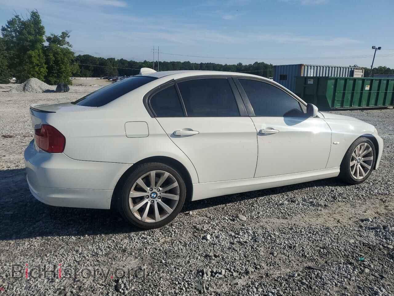 2011 BMW 3 SERIES - VIN: WBAPH7G51BNM56349 - Фото 3