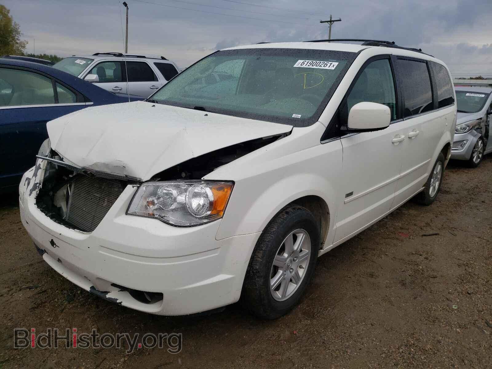 2008 CHRYSLER MINIVAN - VIN: 2A8HR54P58R776874 - Photo 2
