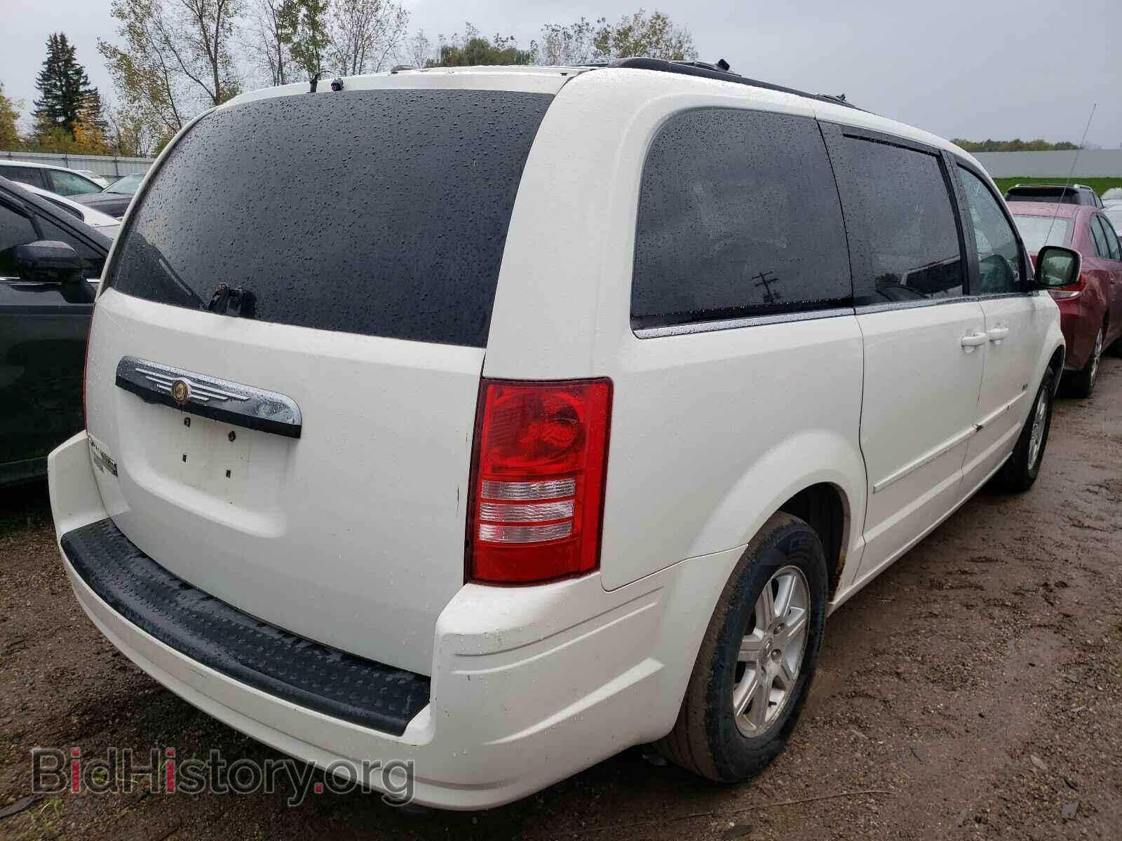 2008 CHRYSLER MINIVAN - VIN: 2A8HR54P58R776874 - Photo 4