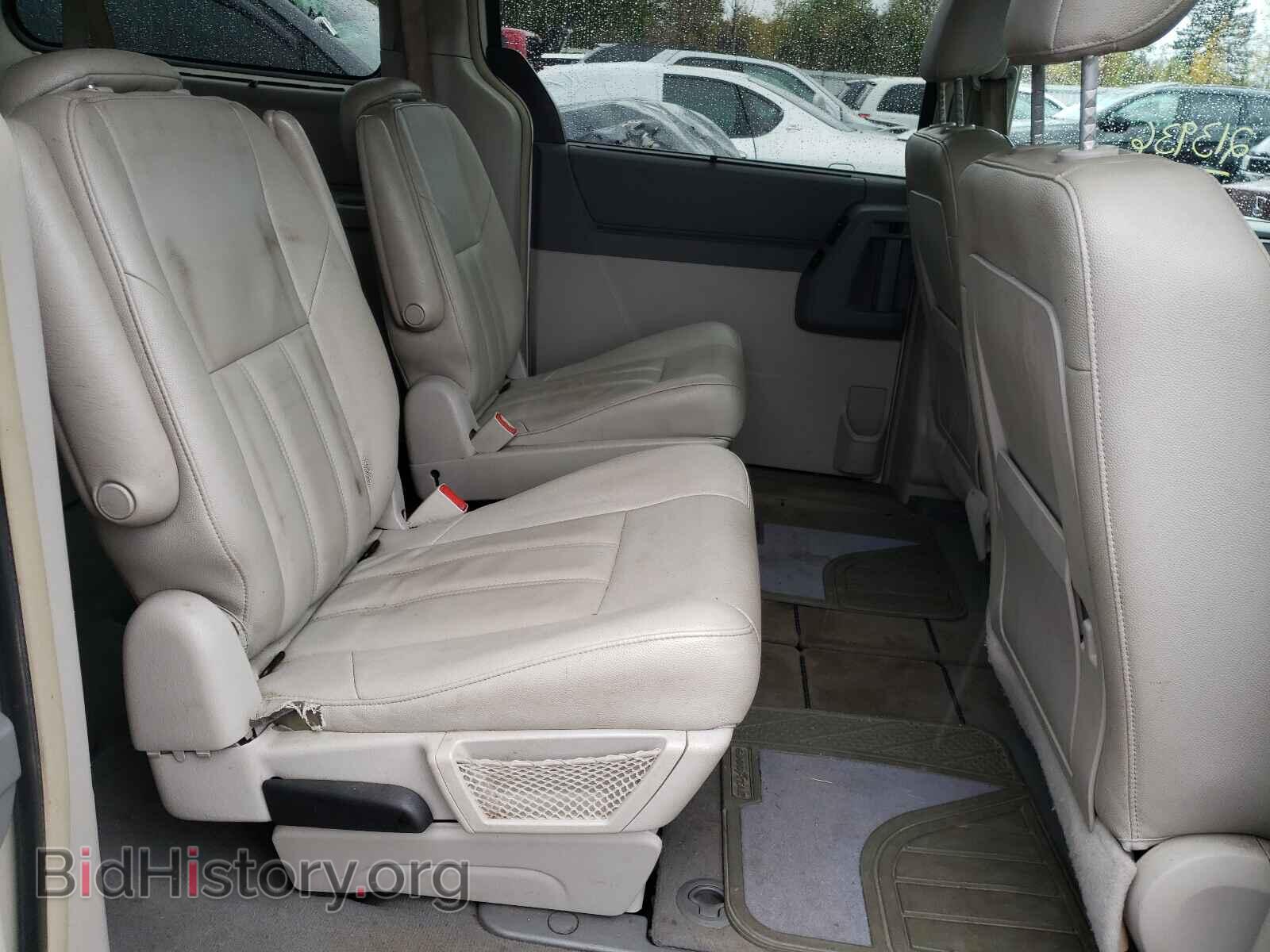 2008 CHRYSLER MINIVAN - VIN: 2A8HR54P58R776874 - Photo 6