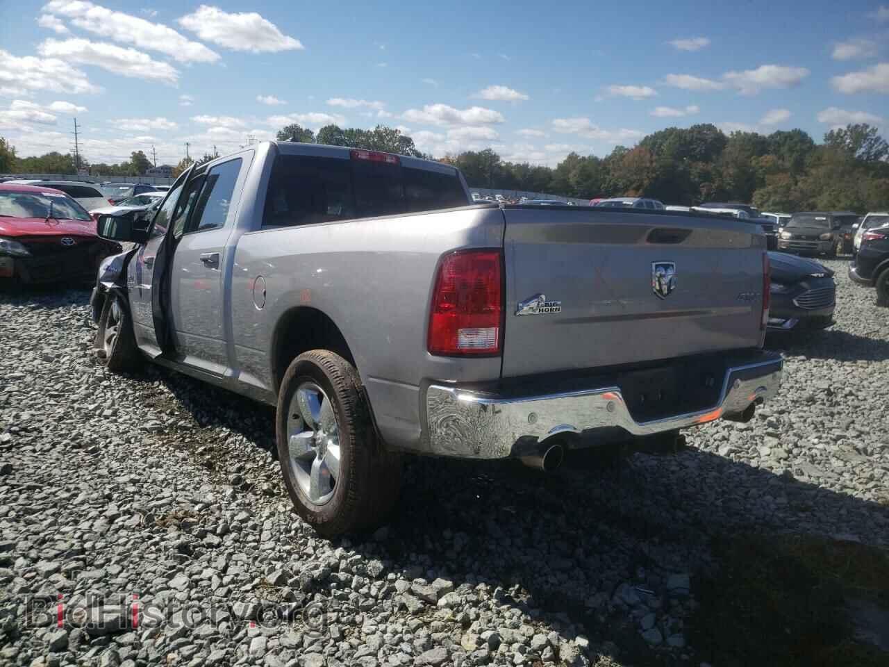 2019 RAM 1500 - VIN: 1C6RR7TT2KS612114 - Фото 3