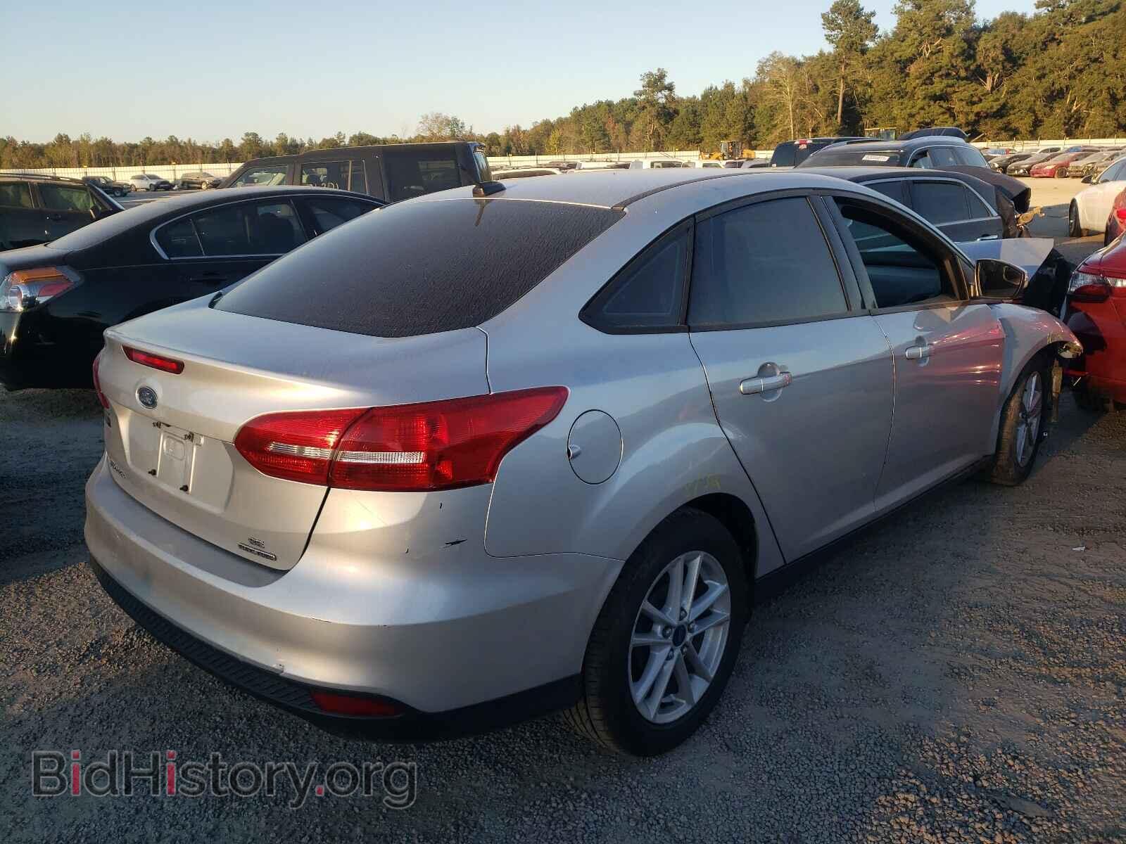2015 FORD FOCUS - VIN: 1FADP3F2XFL204177 - Photo 4