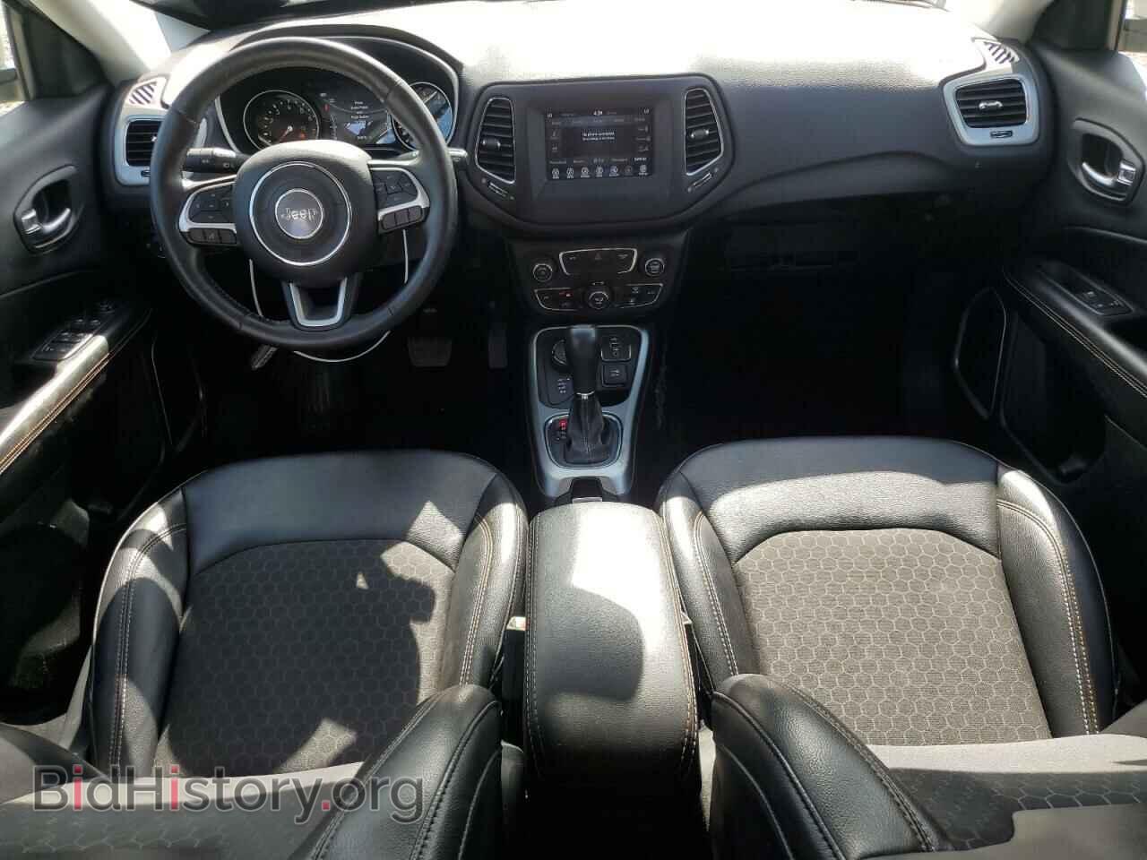 2019 JEEP COMPASS - VIN: 3C4NJDBB8KT735291 - Фото 8