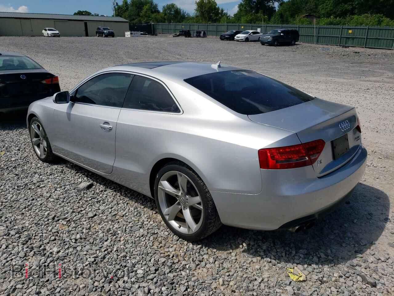 2011 AUDI A5 - VIN: WAULFAFR0BA067666 - Photo 2