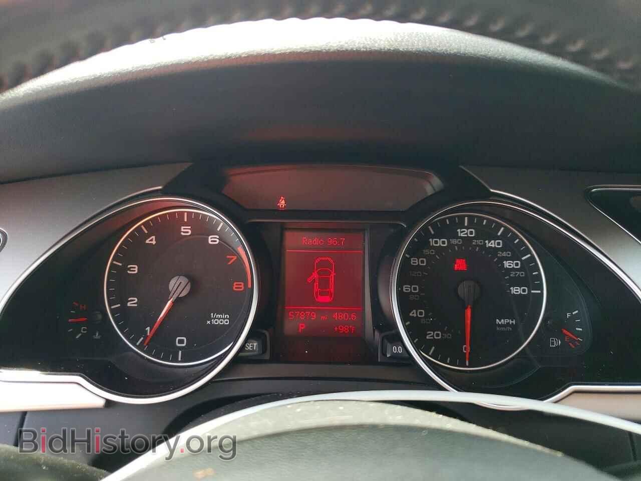 2011 AUDI A5 - VIN: WAULFAFR0BA067666 - Photo 9