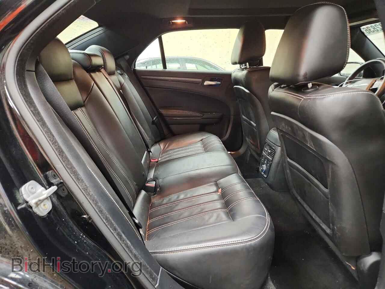 2014 CHRYSLER 300 - VIN: 2C3CCABG4EH119813 - Photo 10