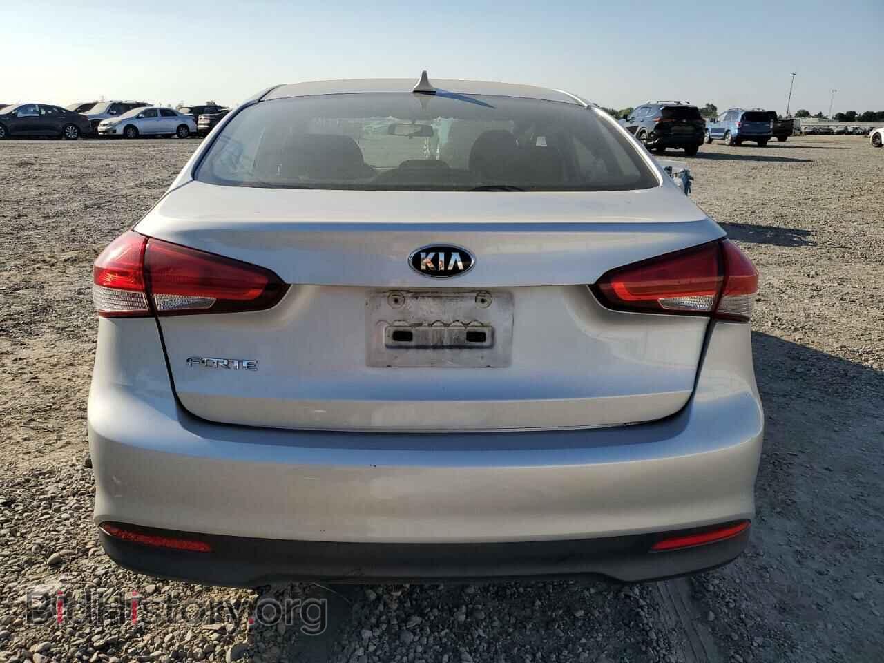 2017 KIA FORTE - VIN: 3KPFK4A73HE124435 - Фото 6