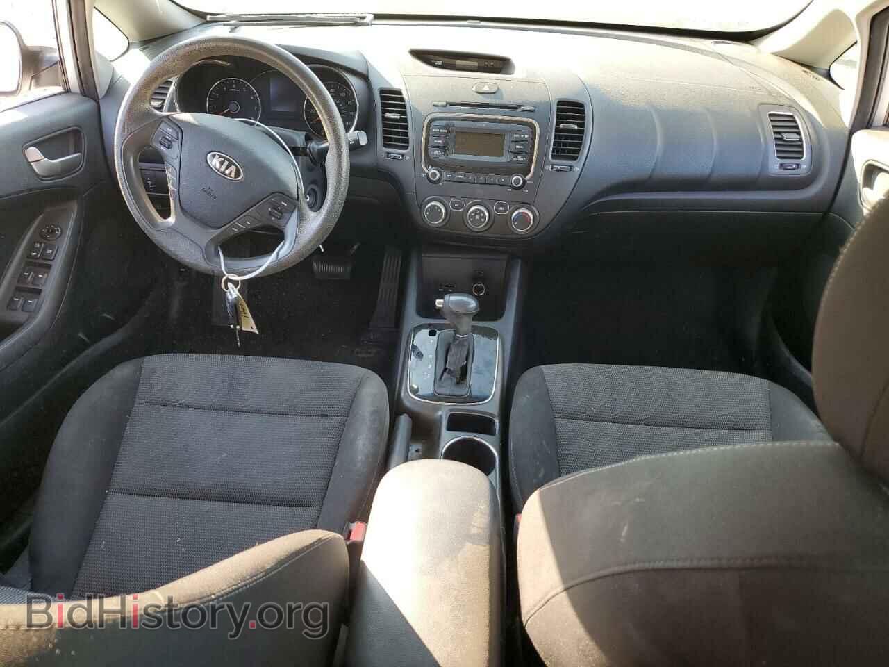 2017 KIA FORTE - VIN: 3KPFK4A73HE124435 - Фото 8