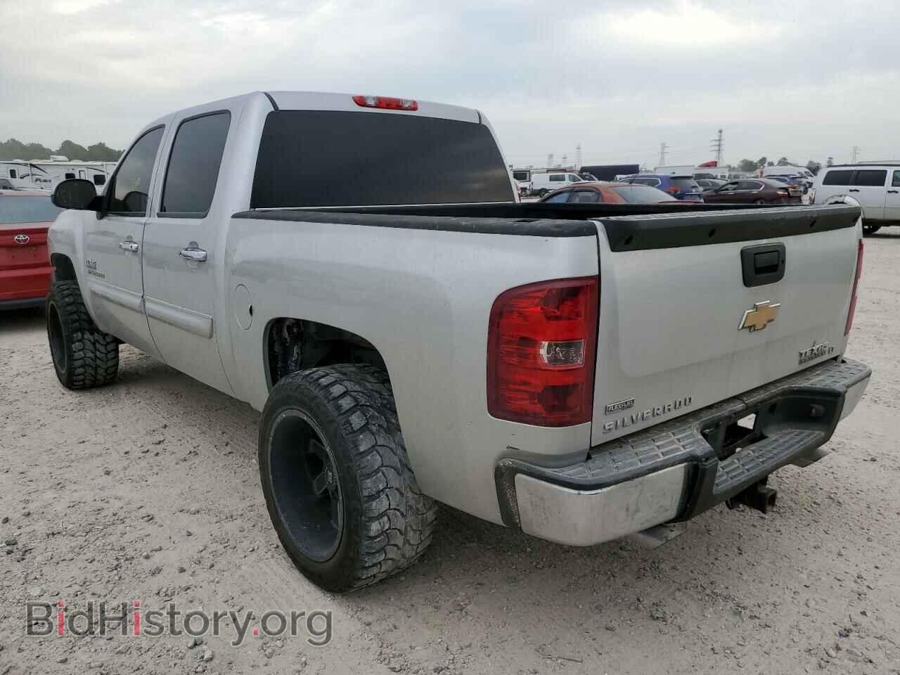 2011 CHEVROLET SILVERADO - VIN: 3GCPCSE02BG127468 - Фото 3