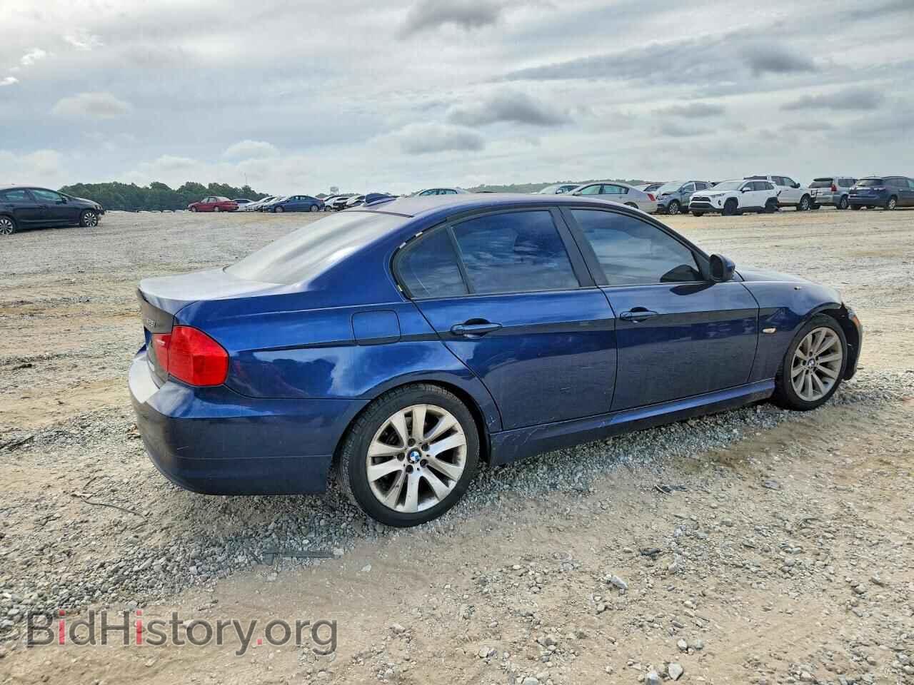 2011 BMW 3 SERIES - VIN: WBAPH7C52BE681188 - Фото 3
