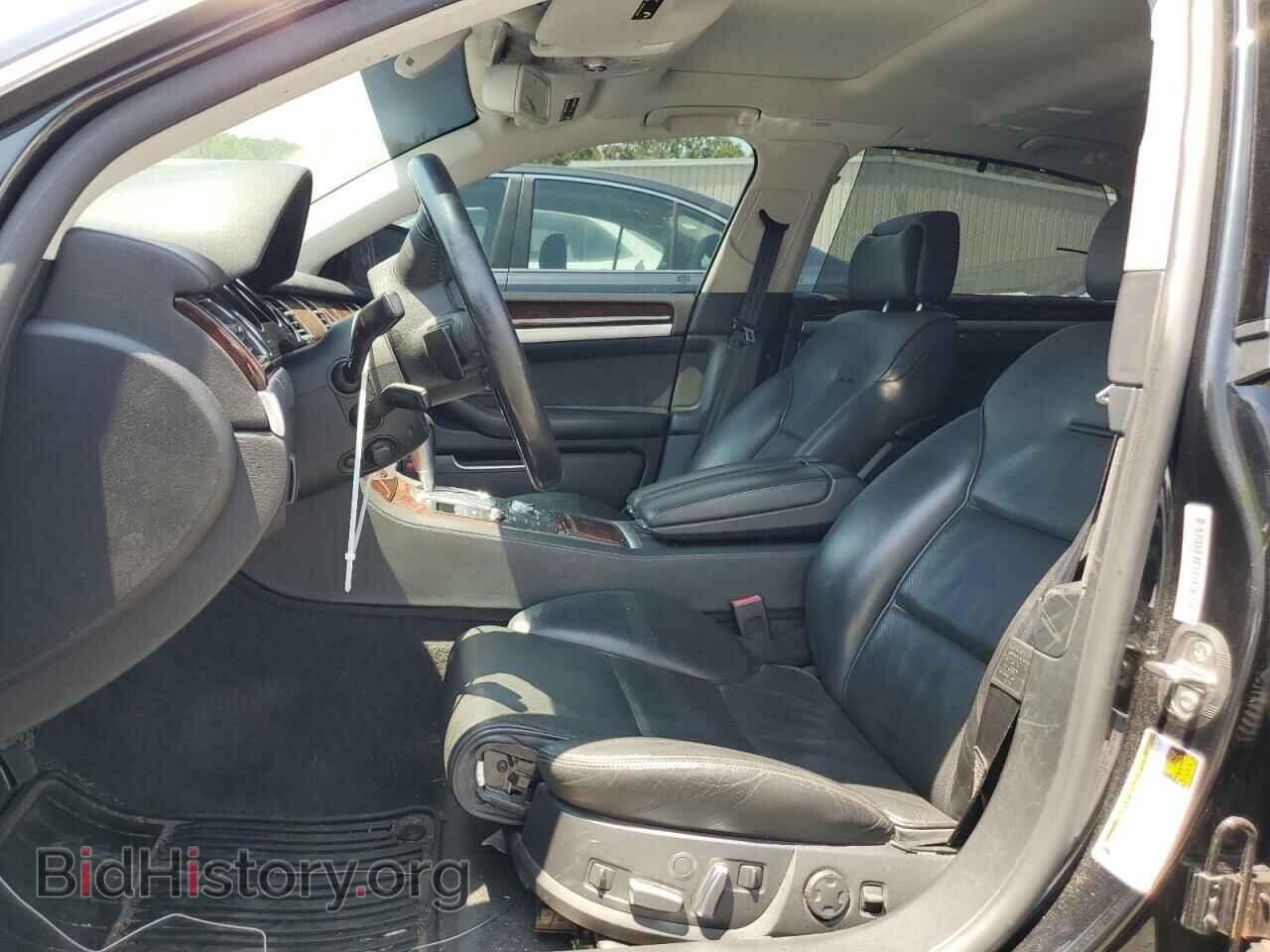 2010 AUDI A8 - VIN: WAURVAFA2AN007502 - Photo 7